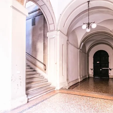 Familybo Santo Stefano Apartment *